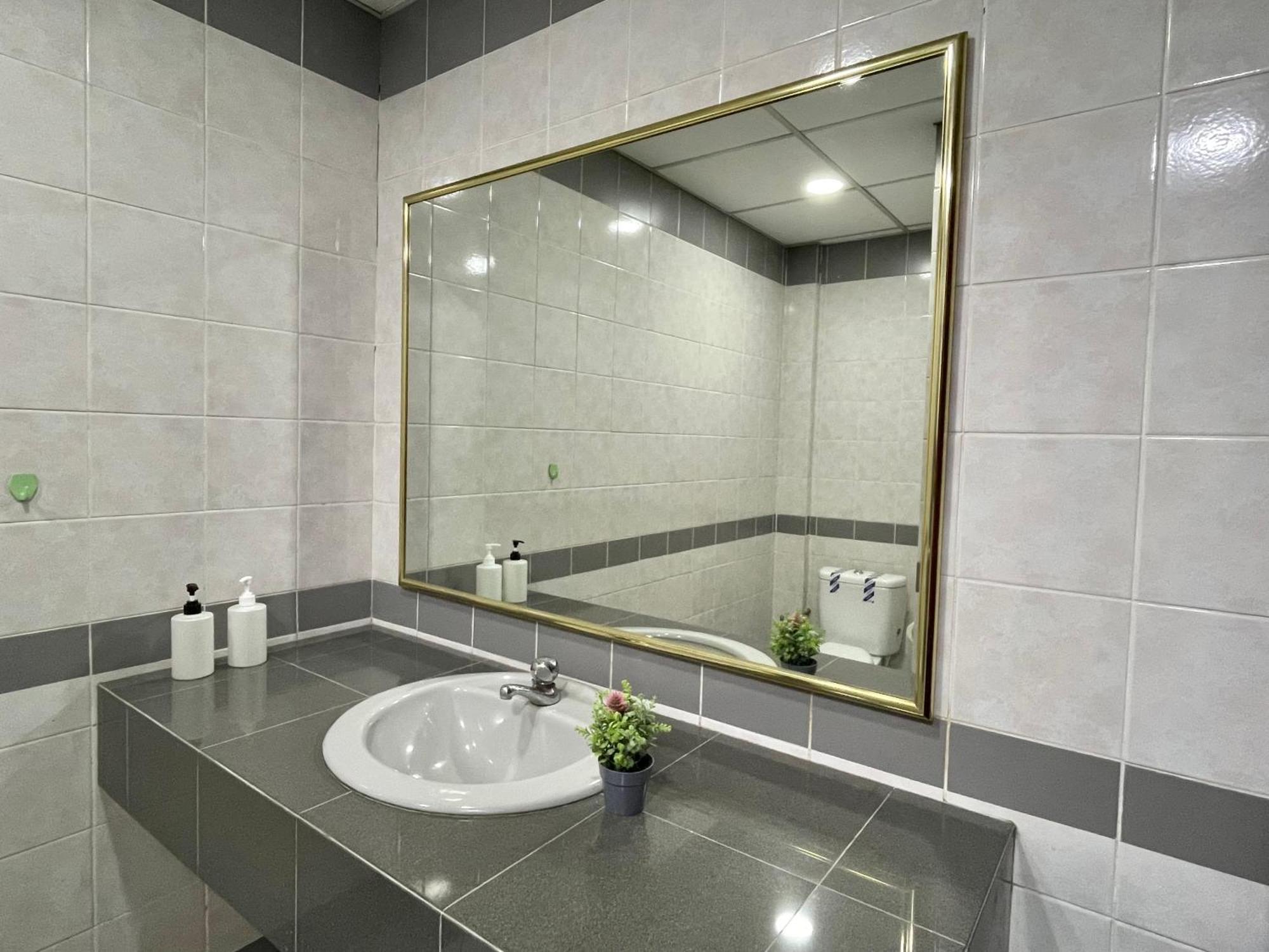 Kuching City Center Riverbank Suites With Marvelous River View Ngoại thất bức ảnh