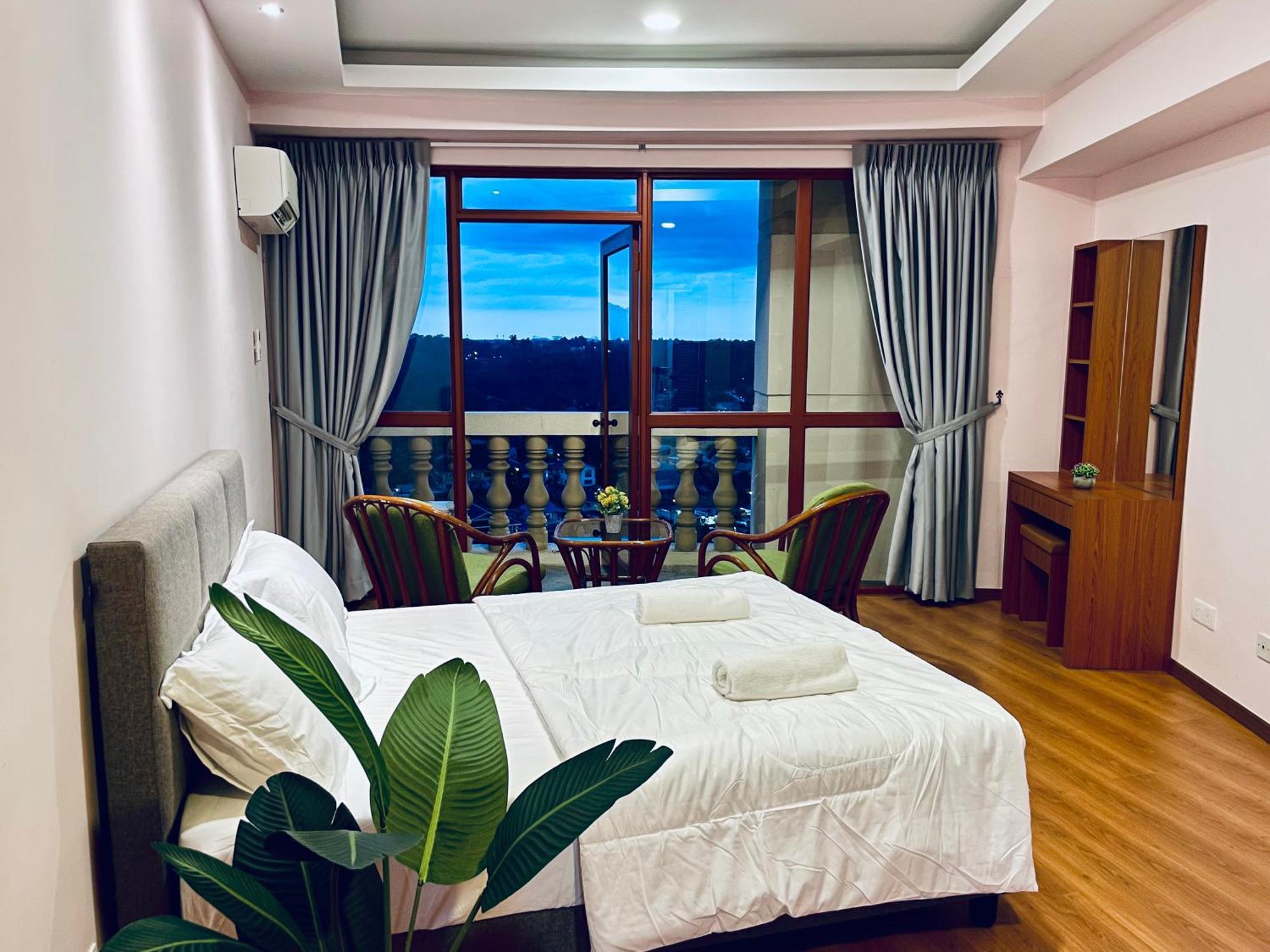 Kuching City Center Riverbank Suites With Marvelous River View Ngoại thất bức ảnh