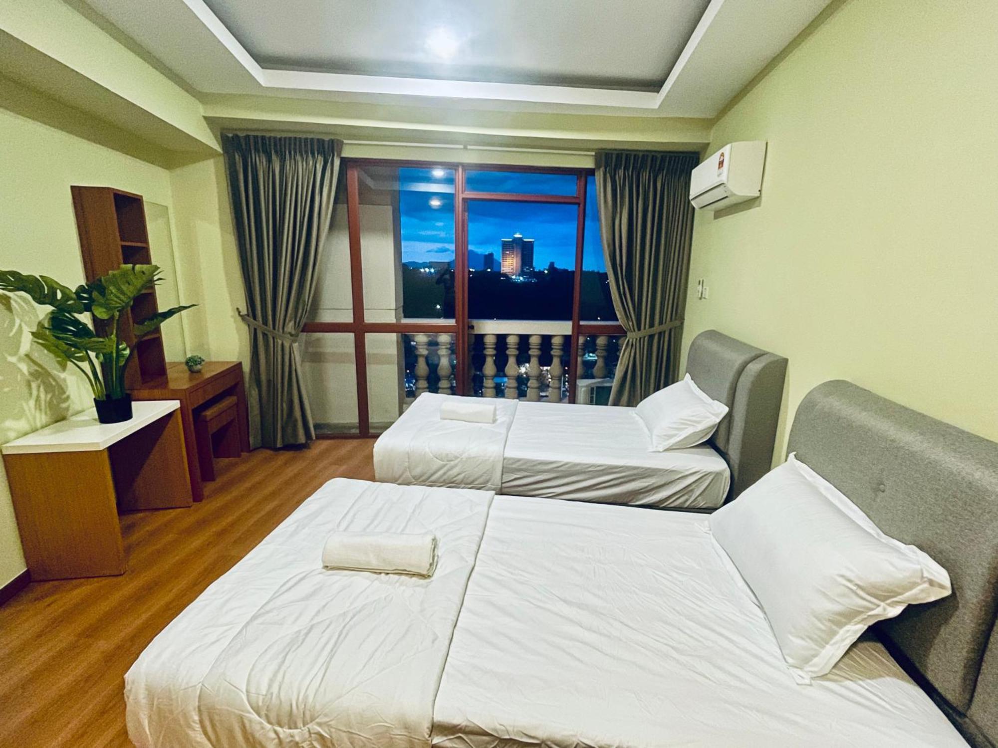 Kuching City Center Riverbank Suites With Marvelous River View Ngoại thất bức ảnh