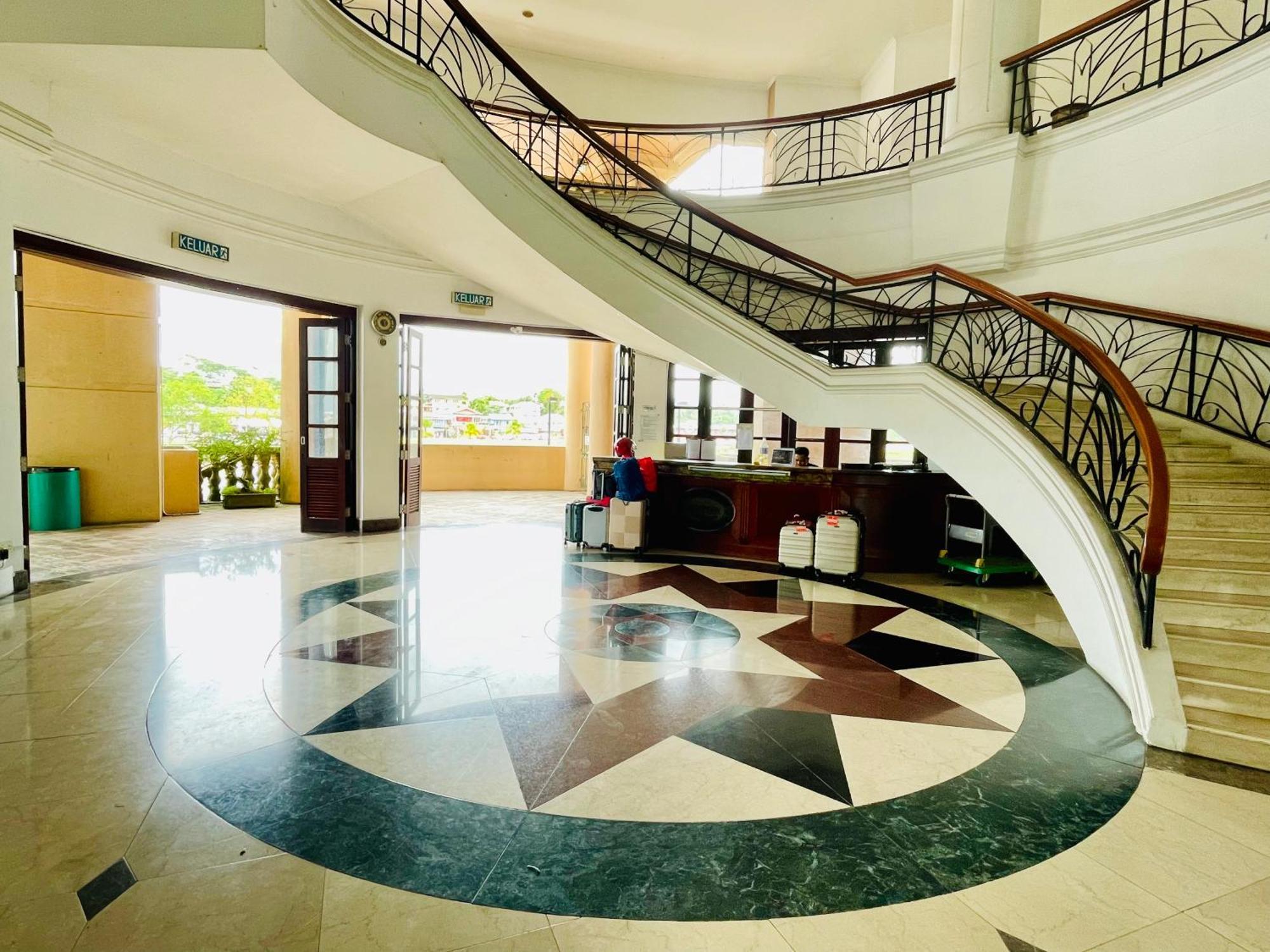 Kuching City Center Riverbank Suites With Marvelous River View Ngoại thất bức ảnh